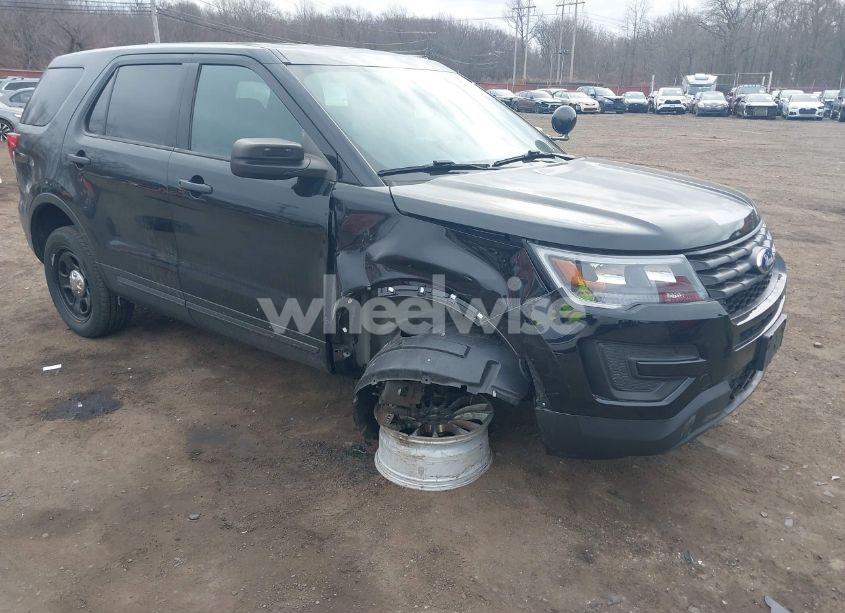 Photo 6 of 2018 Ford Police INTERCEPTOR UTILITY (VIN 1FM5K8AR4JGB58406)