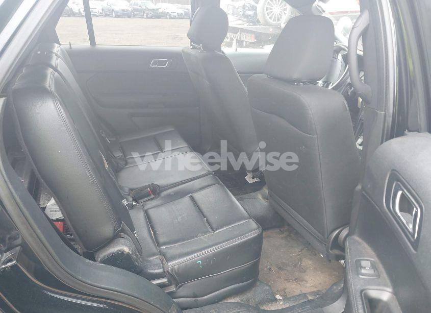 Photo 8 of 2018 Ford Police INTERCEPTOR UTILITY (VIN 1FM5K8AR4JGB58406)