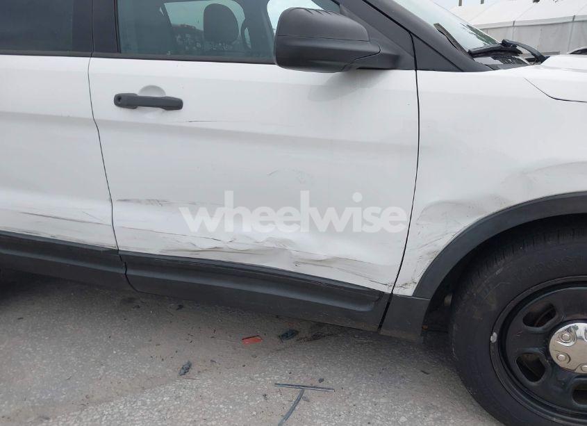 Photo 6 of 2014 Ford Police INTERCEPTOR (VIN 1FM5K8AR5EGB38185)