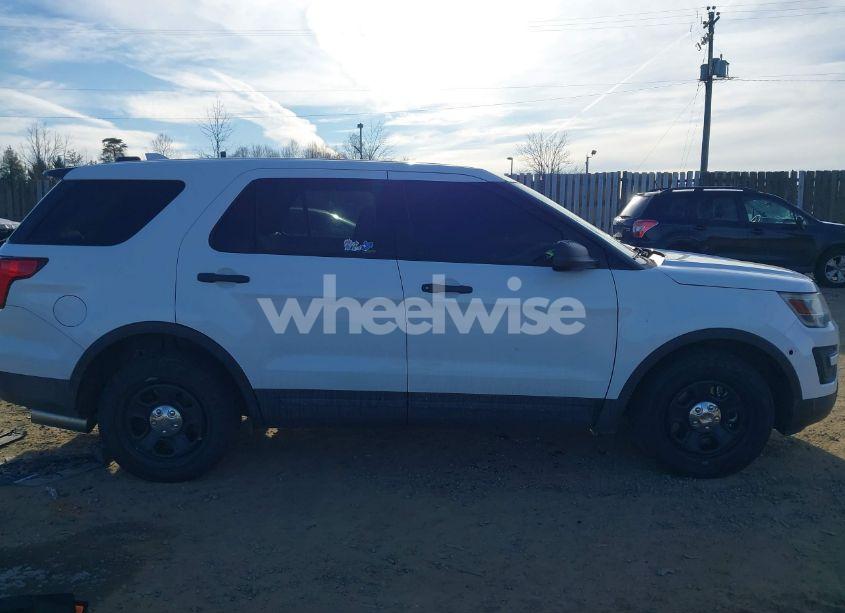 Photo 13 of 2016 Ford Police INTERCEPTOR (VIN 1FM5K8AR5GGB96901)