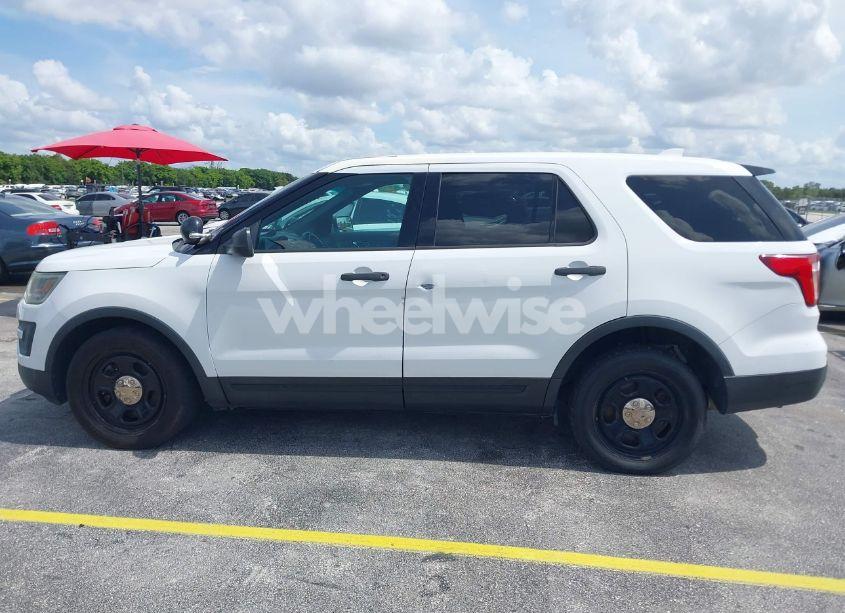 Photo 14 of 2017 Ford Police INTERCEPTOR (VIN 1FM5K8AR5HGA35899)