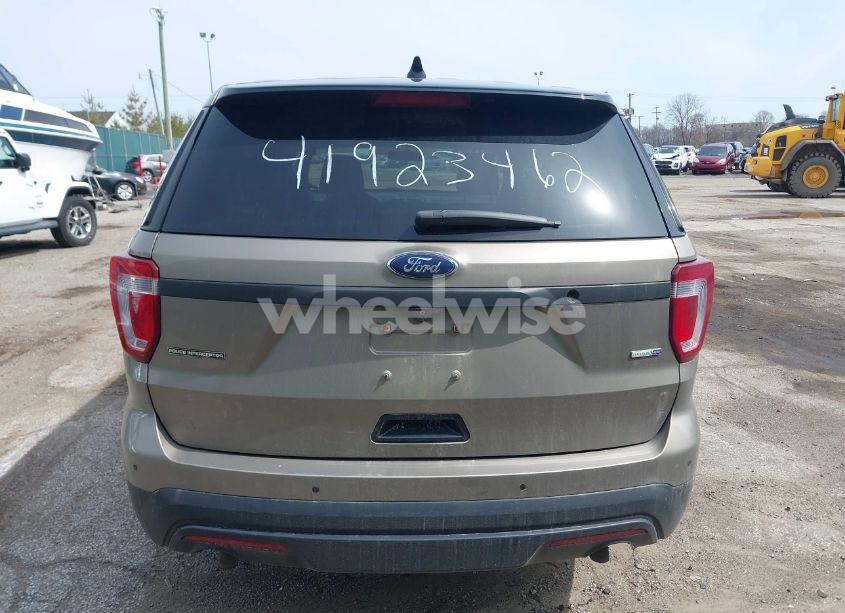 Photo 16 of 2017 Ford Police INTERCEPTOR (VIN 1FM5K8AR5HGA44070)