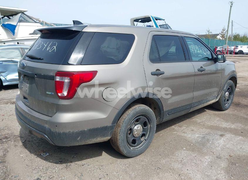 Photo 4 of 2017 Ford Police INTERCEPTOR (VIN 1FM5K8AR5HGA44070)