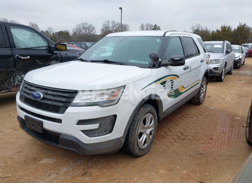 Photo 2 of 2019 Ford Police INTERCEPTOR (VIN 1FM5K8AR5KGB22385)