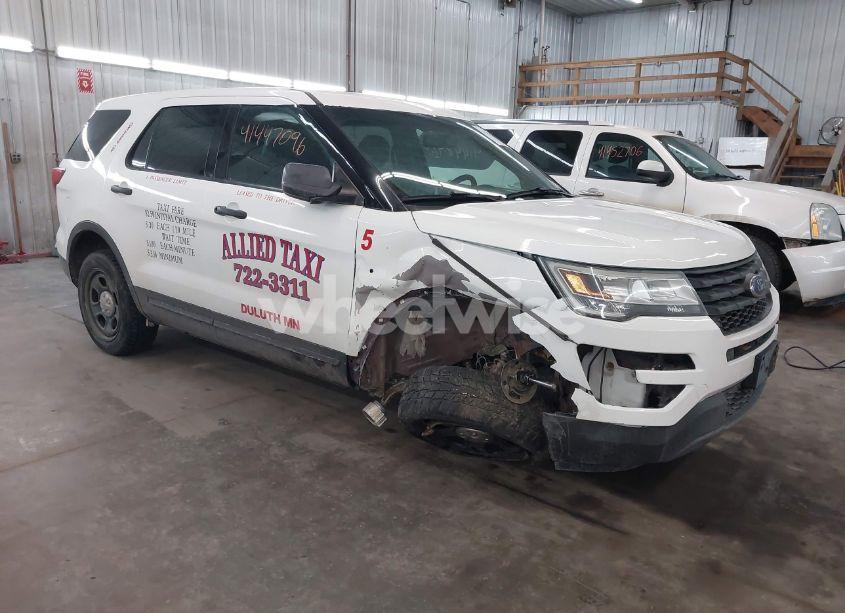 2016 Ford Police INTERCEPTOR (VIN 1FM5K8AR6GGB89648) main photo