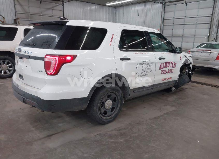 Photo 4 of 2016 Ford Police INTERCEPTOR (VIN 1FM5K8AR6GGB89648)