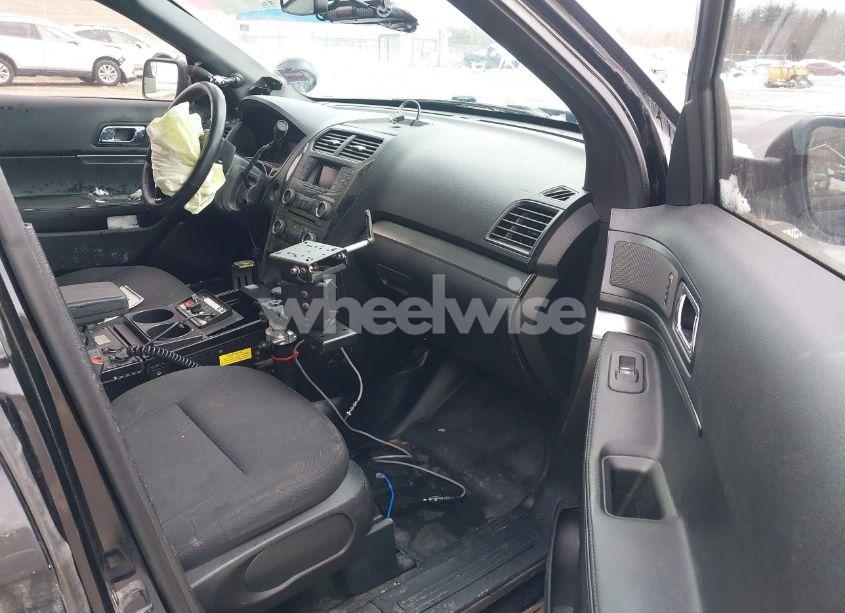 Photo 5 of 2017 Ford Police INTERCEPTOR (VIN 1FM5K8AR6HGD06906)