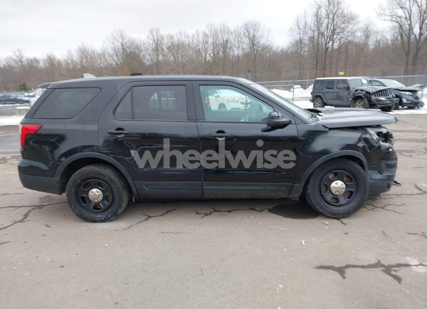 Photo 14 of 2017 Ford Police INTERCEPTOR (VIN 1FM5K8AR6HGE15768)
