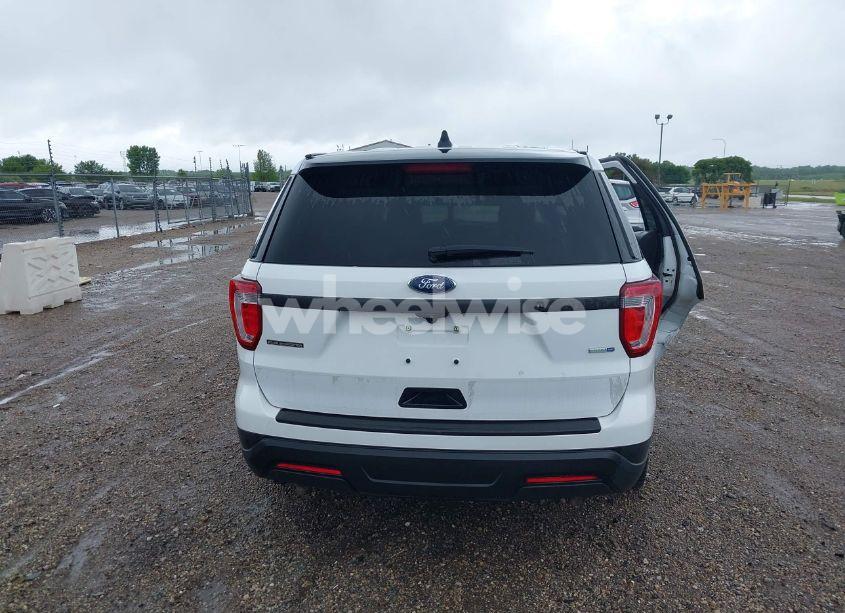 Photo 16 of 2018 Ford Police INTERCEPTOR (VIN 1FM5K8AR6JGC76392)