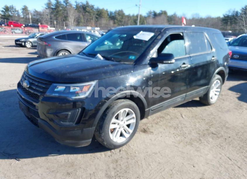 Photo 2 of 2019 Ford Police INTERCEPTOR (VIN 1FM5K8AR6KGA28631)