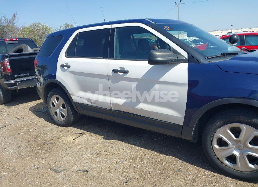 Photo 6 of 2015 Ford Police INTERCEPTOR (VIN 1FM5K8AR7FGA70120)