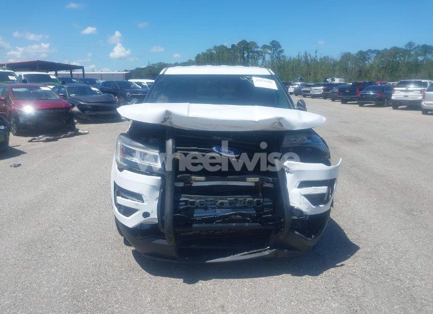 Photo 12 of 2018 Ford Police INTERCEPTOR (VIN 1FM5K8AR7JGB46279)
