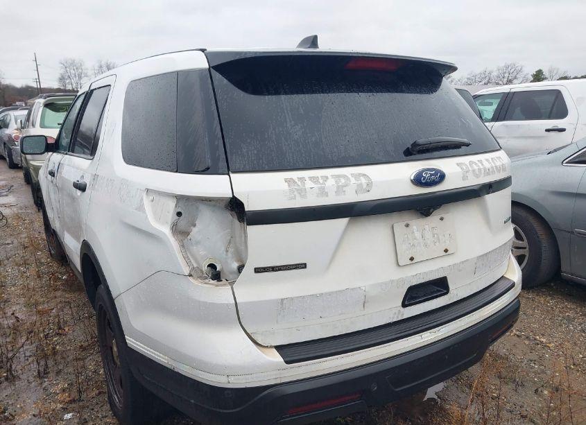 Photo 3 of 2018 Ford Police INTERCEPTOR UTILITY (VIN 1FM5K8AR7JGC74876)