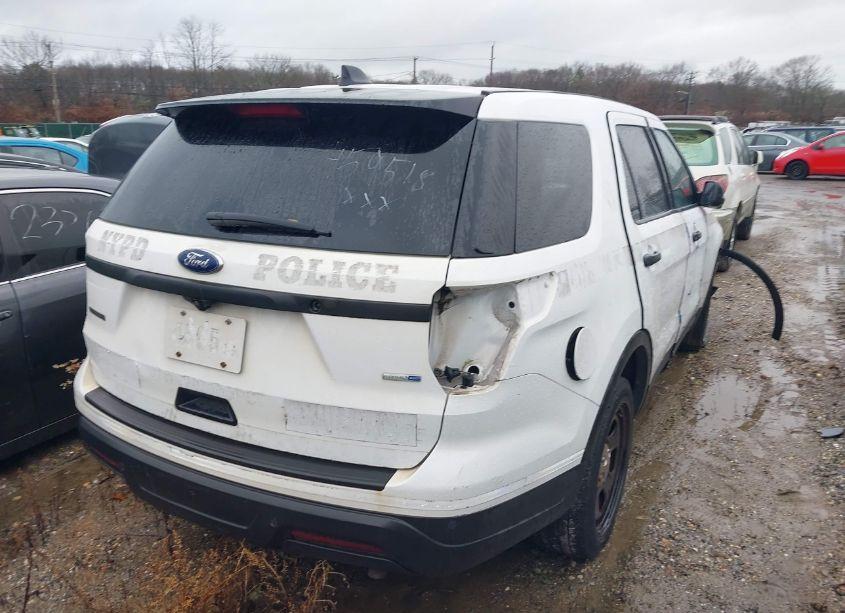 Photo 4 of 2018 Ford Police INTERCEPTOR UTILITY (VIN 1FM5K8AR7JGC74876)
