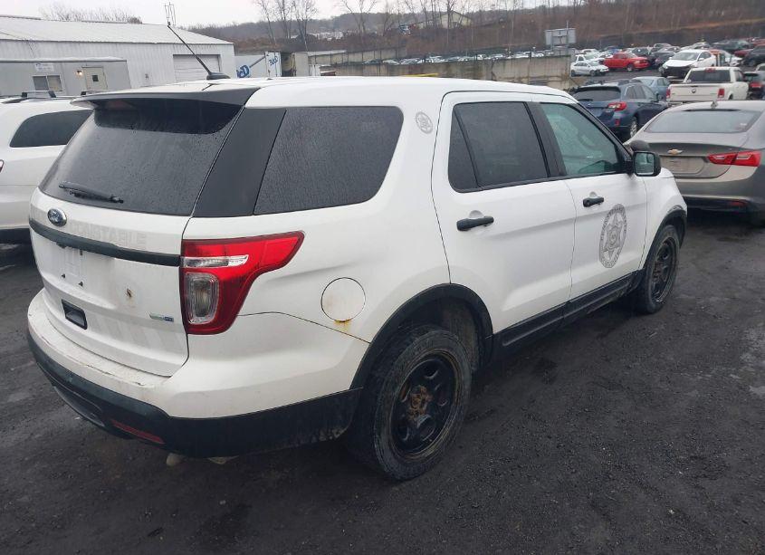 Photo 4 of 2015 Ford Utility POLICE INTERCEPTOR (VIN 1FM5K8AR8FGC17416)