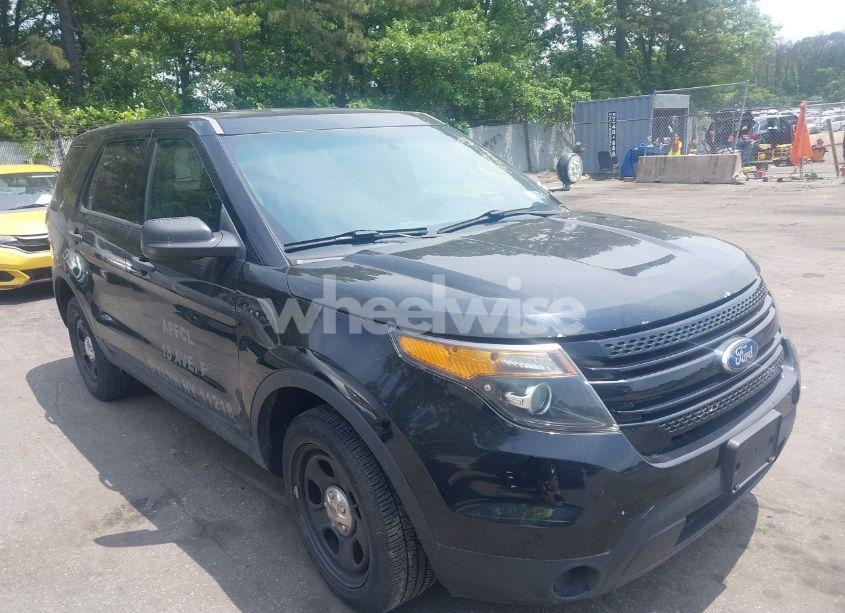 2015 Ford Police INTERCEPTOR (VIN 1FM5K8AR8FGC66681) main photo