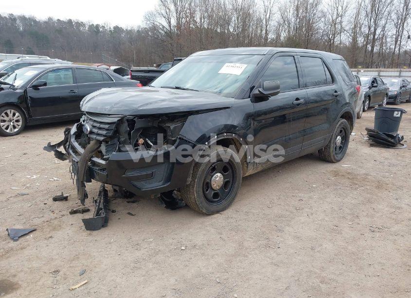 Photo 2 of 2016 Ford Police INTERCEPTOR (VIN 1FM5K8AR8GGA19131)
