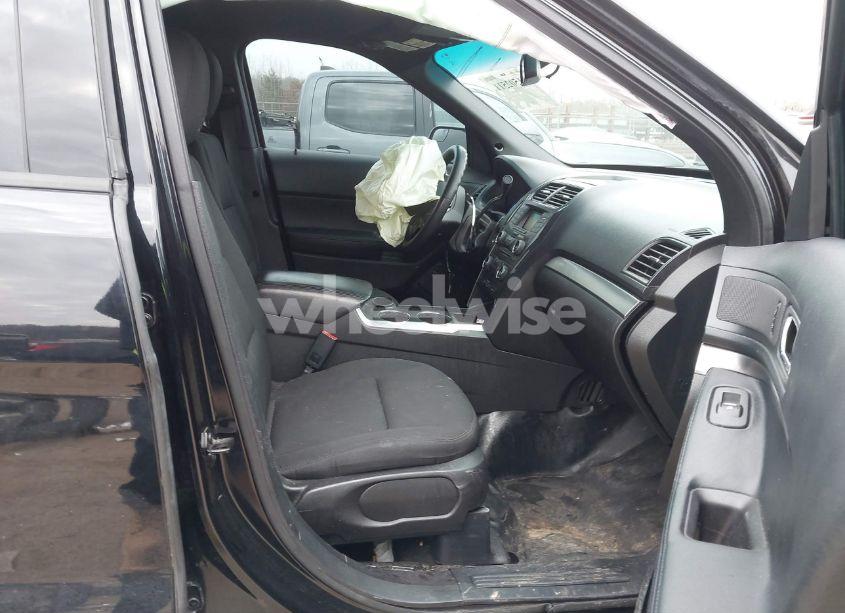 Photo 5 of 2016 Ford Police INTERCEPTOR (VIN 1FM5K8AR8GGA19131)