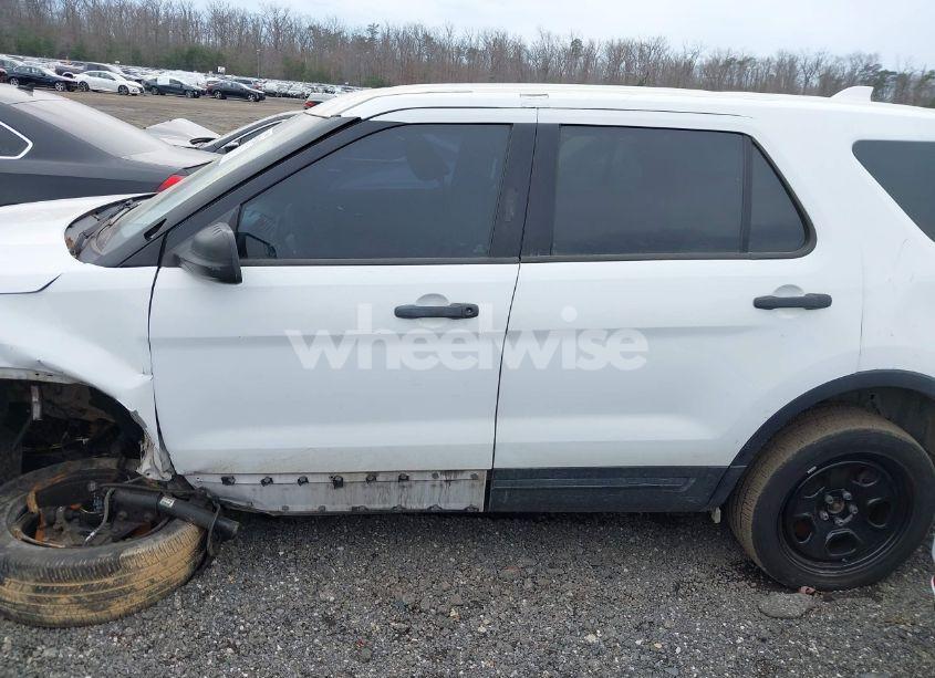 Photo 13 of 2016 Ford Police INTERCEPTOR (VIN 1FM5K8AR8GGB43660)