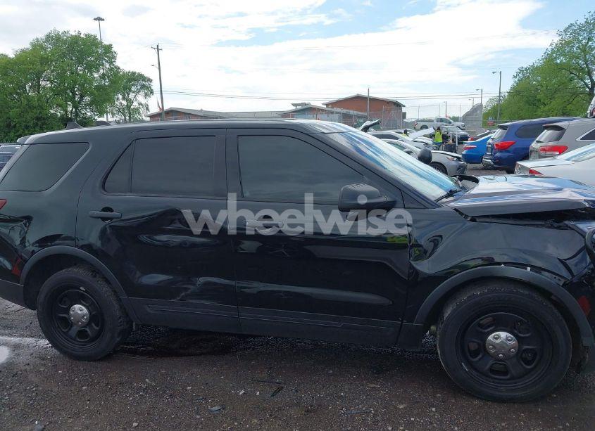 Photo 13 of 2016 Ford Police INTERCEPTOR (VIN 1FM5K8AR8GGC35822)