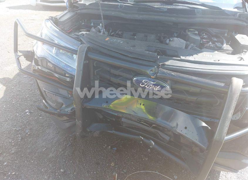 Photo 6 of 2016 Ford Police INTERCEPTOR (VIN 1FM5K8AR8GGC35822)