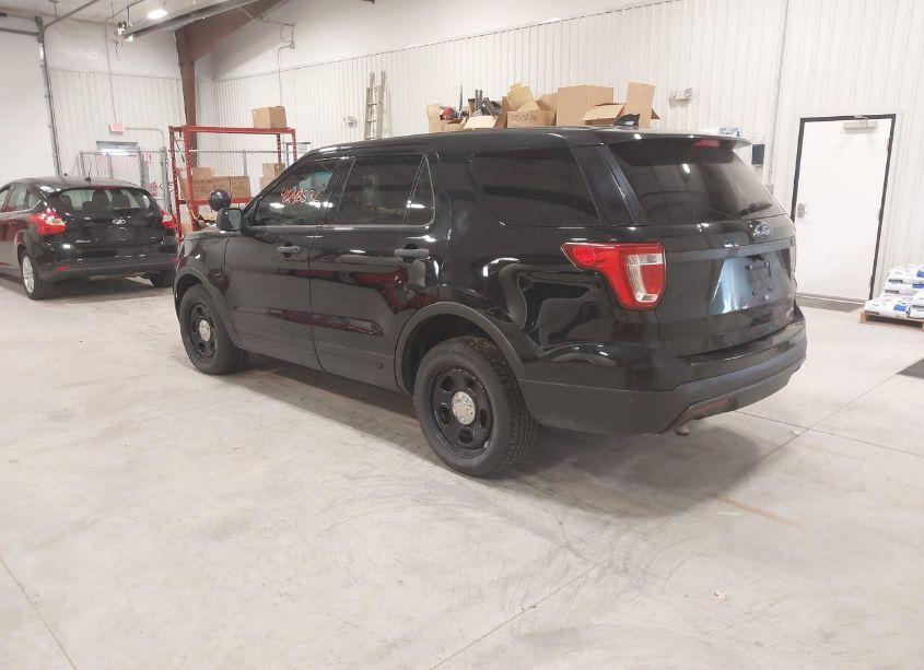 Photo 3 of 2016 Ford Police INTERCEPTOR (VIN 1FM5K8AR8GGC36579)