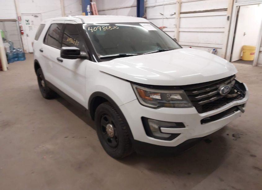 2016 Ford Utility POLICE INTERCEPTOR (VIN 1FM5K8AR8GGD17114) main photo