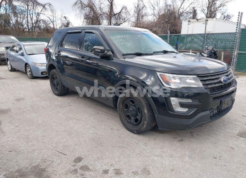 2016 Ford Police INTERCEPTOR (VIN 1FM5K8AR8GGD32194) main photo