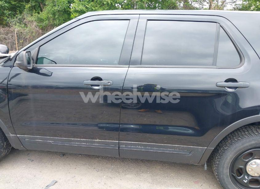 Photo 14 of 2017 Ford Police INTERCEPTOR (VIN 1FM5K8AR8HGA37503)