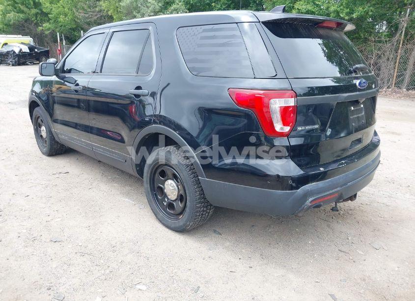 Photo 3 of 2017 Ford Police INTERCEPTOR (VIN 1FM5K8AR8HGA37503)