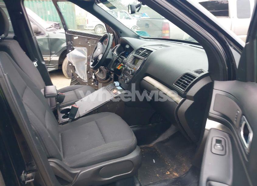 Photo 5 of 2017 Ford Utility POLICE INTERCEPTOR (VIN 1FM5K8AR8HGD57436)