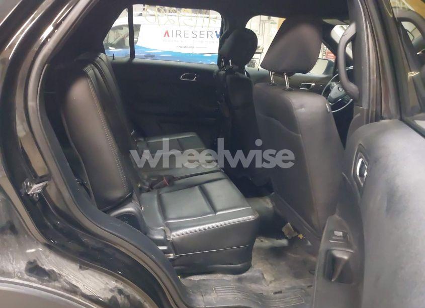 Photo 8 of 2018 Ford Police INTERCEPTOR (VIN 1FM5K8AR8JGC43930)