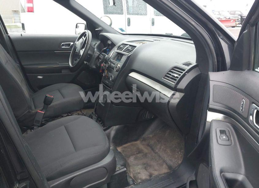 Photo 5 of 2019 Ford Police INTERCEPTOR (VIN 1FM5K8AR8KGB23661)