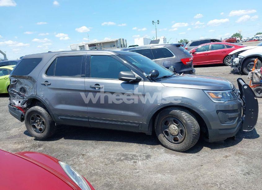 Photo 13 of 2019 Ford Police INTERCEPTOR (VIN 1FM5K8AR8KGB50147)