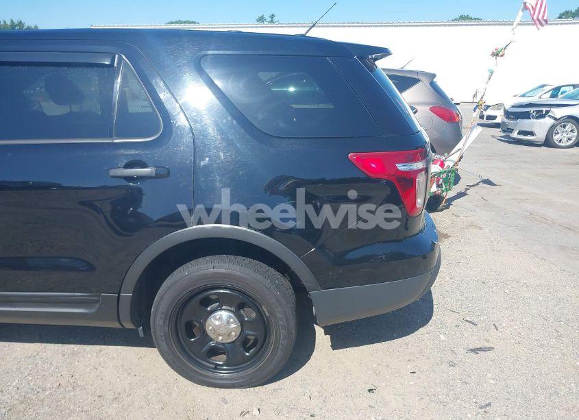 Photo 18 of 2015 Ford Police INTERCEPTOR (VIN 1FM5K8AR9FGB61812)