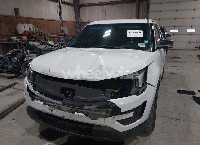 Photo 6 of 2017 Ford Police INTERCEPTOR (VIN 1FM5K8AR9HGB00902)