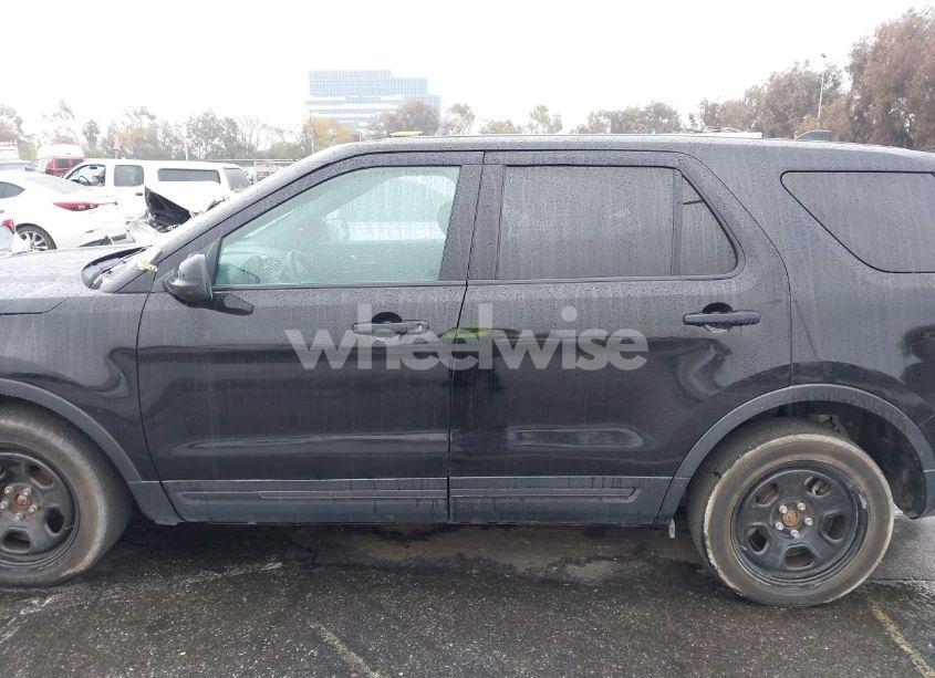 Photo 14 of 2017 Ford Police INTERCEPTOR (VIN 1FM5K8AR9HGB40901)