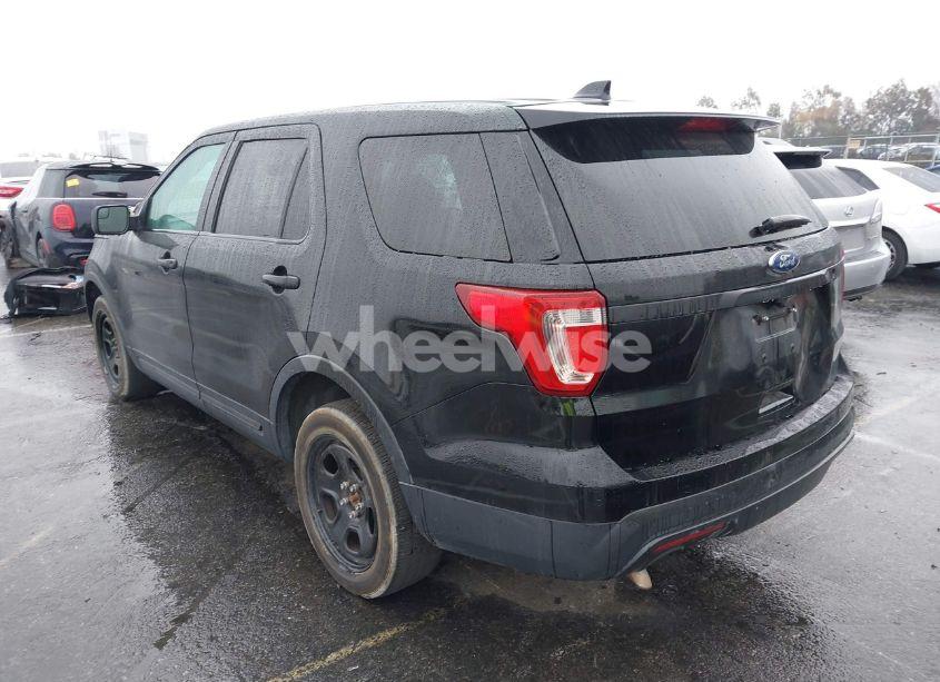 Photo 3 of 2017 Ford Police INTERCEPTOR (VIN 1FM5K8AR9HGB40901)