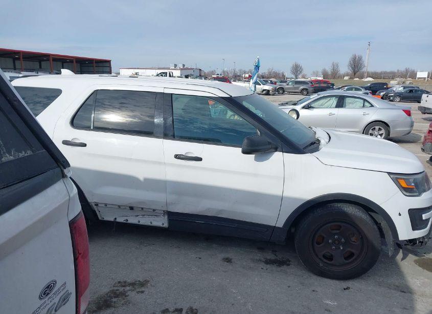 Photo 14 of 2017 Ford Police INTERCEPTOR (VIN 1FM5K8AR9HGC57104)