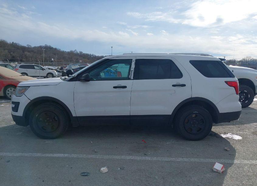 Photo 15 of 2017 Ford Police INTERCEPTOR (VIN 1FM5K8AR9HGC57104)