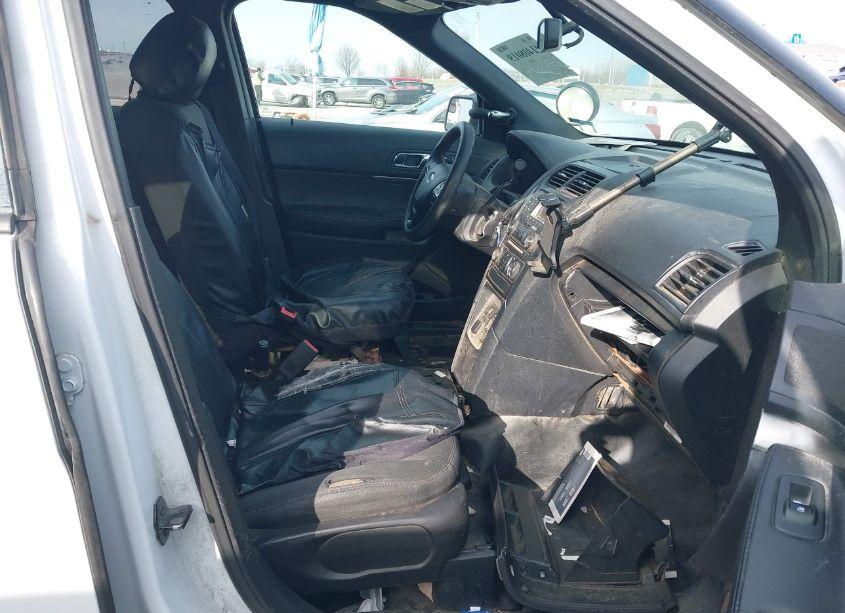 Photo 5 of 2017 Ford Police INTERCEPTOR (VIN 1FM5K8AR9HGC57104)