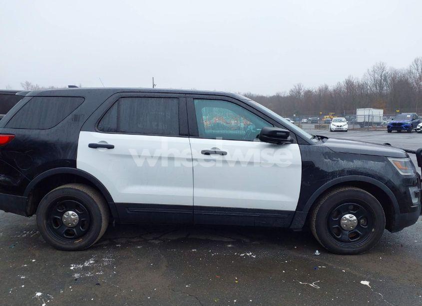 Photo 13 of 2017 Ford Police INTERCEPTOR (VIN 1FM5K8AR9HGE02190)