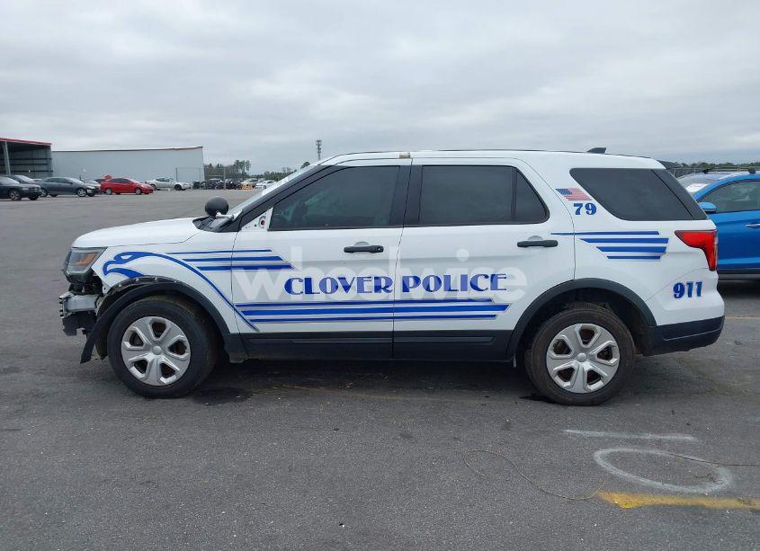 Photo 15 of 2018 Ford Police INTERCEPTOR (VIN 1FM5K8AR9JGC94952)