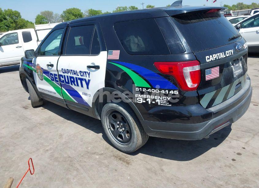 Photo 3 of 2019 Ford Police INTERCEPTOR (VIN 1FM5K8AR9KGA62563)