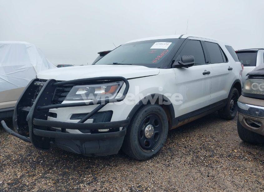 Photo 2 of 2016 Ford Police INTERCEPTOR (VIN 1FM5K8ARXGGC91907)