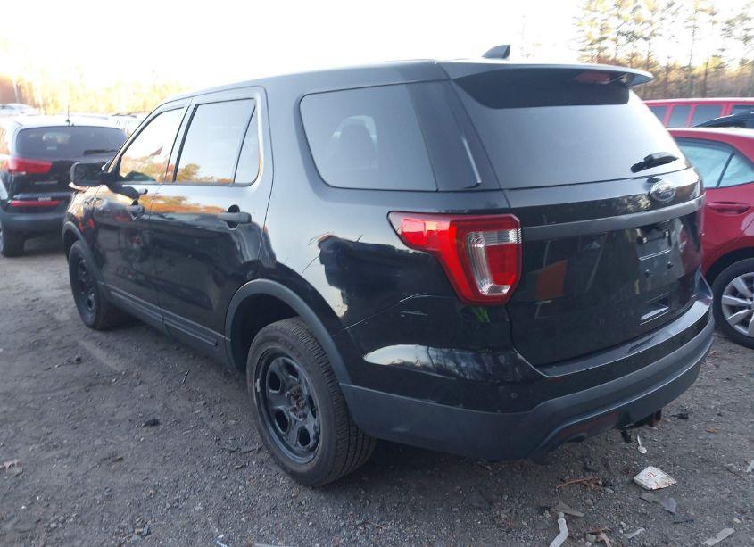 Photo 3 of 2017 Ford Utility POLICE INTERCEPTOR (VIN 1FM5K8ARXHGA24378)