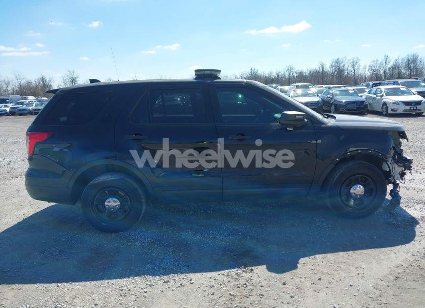 Photo 13 of 2017 Ford Police INTERCEPTOR (VIN 1FM5K8ARXHGB15960)