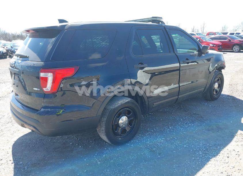 Photo 4 of 2017 Ford Police INTERCEPTOR (VIN 1FM5K8ARXHGB15960)