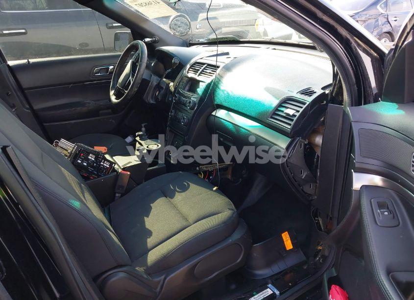 Photo 5 of 2017 Ford Police INTERCEPTOR (VIN 1FM5K8ARXHGB15960)