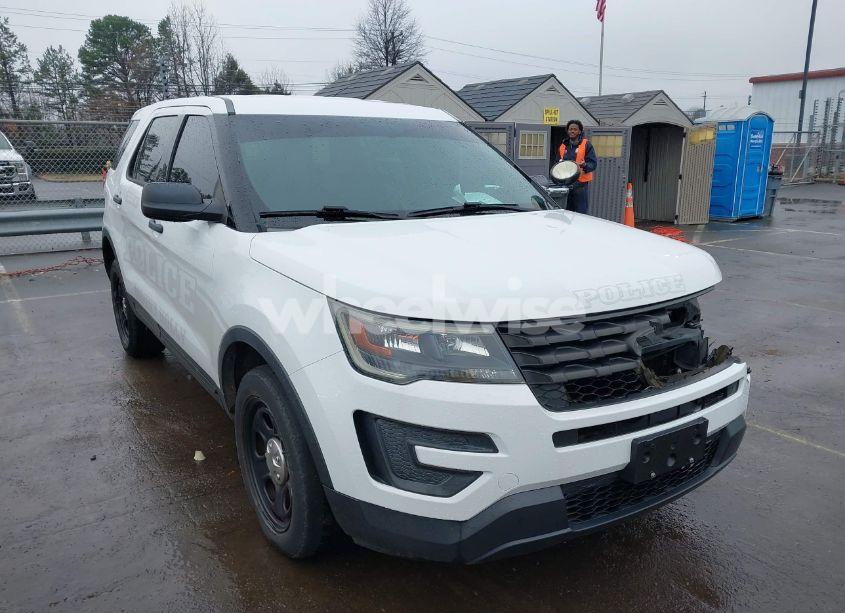 2017 Ford Police INTERCEPTOR (VIN 1FM5K8ARXHGB40597) main photo